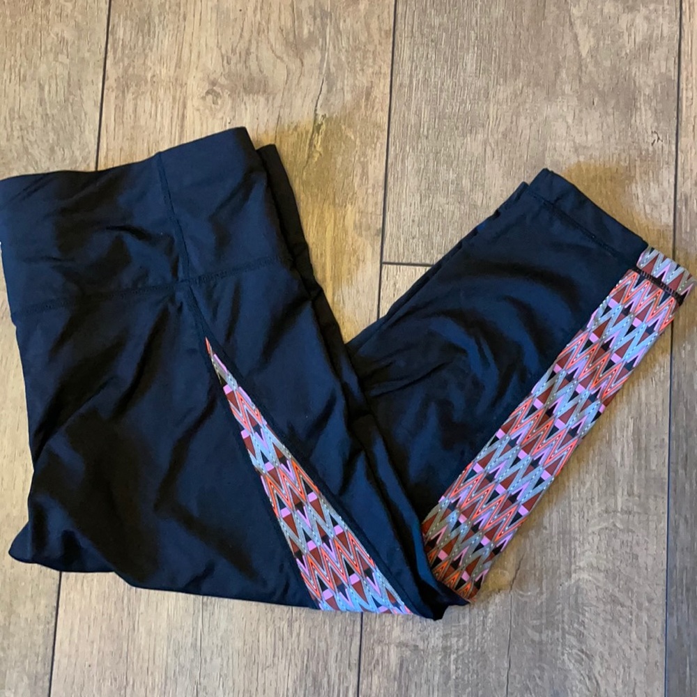 Athleta Crop Yoga pants colorful print
